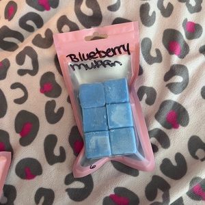Blueberry muffin wax melts cubes